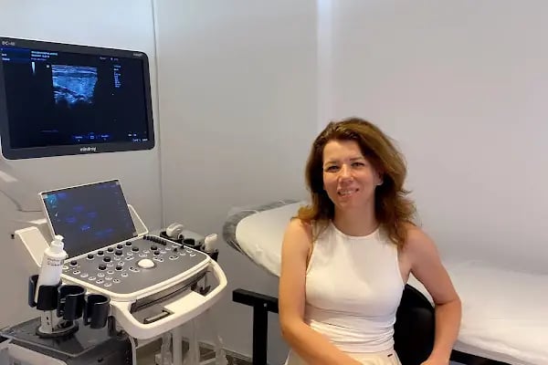 Uzm. Dr. Yasemin Şefika Akdeniz Endokrinoloji ve Metabolizma Hastalıkları Uzmanı - Resim 9