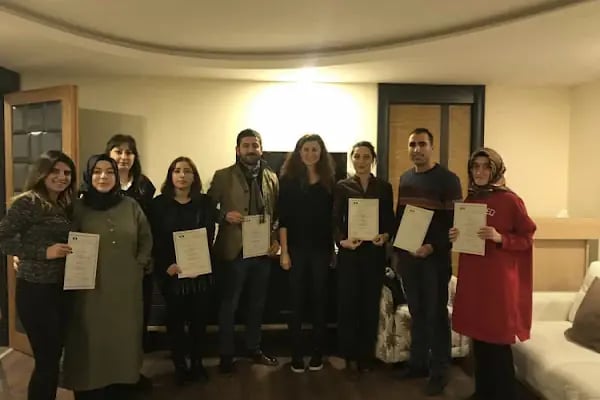 Akademi İstanbul Psikoloji Enstitüsü Diyarbakır Şubesi - Resim 3