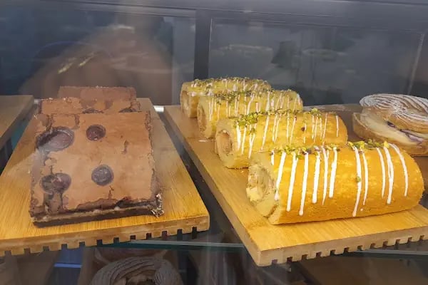 Daylight Patisserie - Resim 11