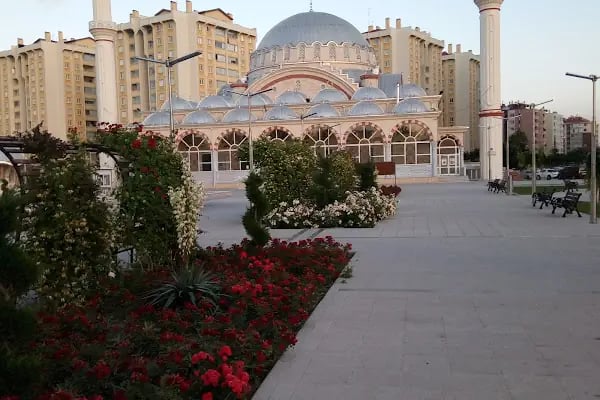 Selçuklu Cami - Resim 4