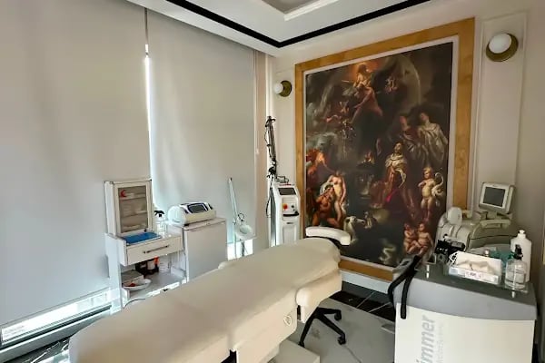 Dermatolog Dr. Pınar Koç - Resim 18