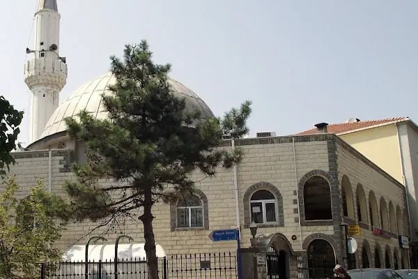Yenisahra Merkez Camii - Resim 1