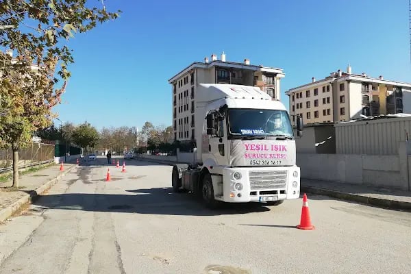Özel Yeşil Işık Sürücü Kursu - Resim 3