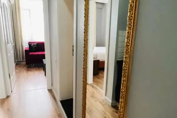 Zebra Hotel Alsancak - Resim 5