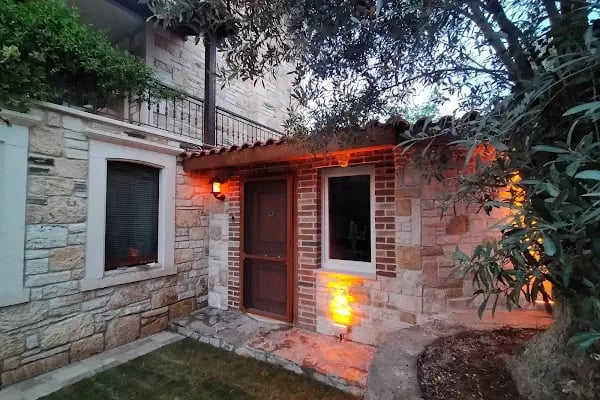 KARANFİL ROOMS -Foca Elies - Resim 4