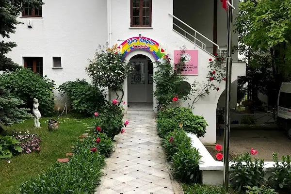 Özel Şirin Kalpler Anaokulu - Resim 8