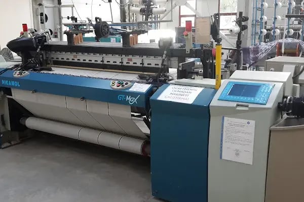 Türk tekstil vakfı mesleki ve teknik Anadolu lisesi - Resim 6
