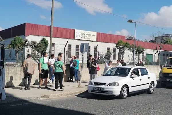 Türk tekstil vakfı mesleki ve teknik Anadolu lisesi - Resim 13
