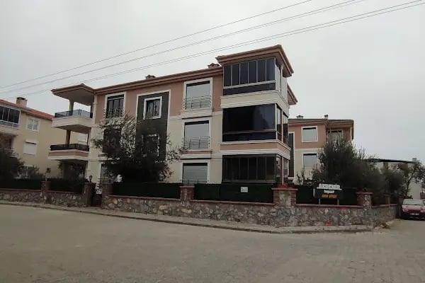 Altınoluk Otogarı - Resim 4