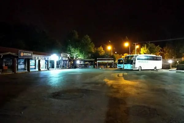 Altınoluk Otogarı - Resim 2