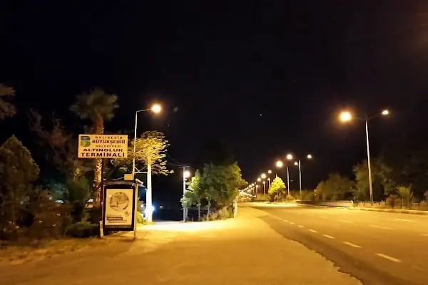 Altınoluk Otogarı - Resim 5