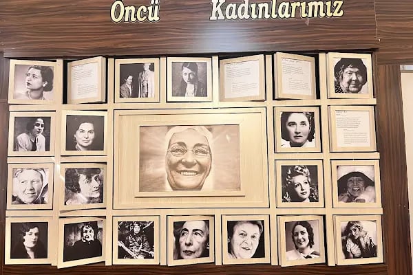 İzmir Kadın Müzesi - Resim 5