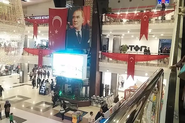 Kule Plaza İş Merkezi - Resim 1