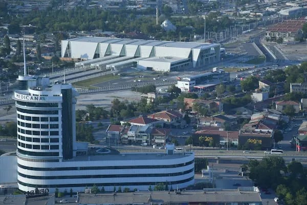 Kule Plaza İş Merkezi - Resim 14