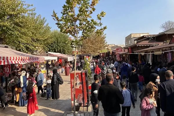 Dergah Çarşısı - Resim 7