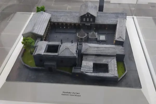 Diyarbakır Kalesi ve Arkeoloji Müzesi - Resim 9