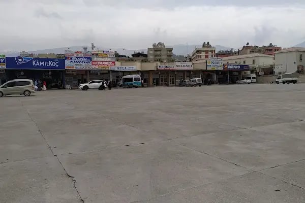 Salihli Otobüs Terminali - Resim 1