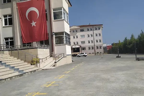 Selim Yürekten Mesleki ve Teknik Anadolu Lisesi - Resim 18