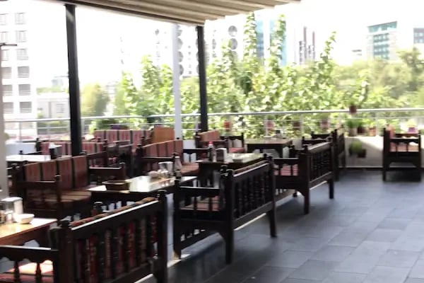 By Kasap Burger &amp; Cafe Diclekent - Resim 6