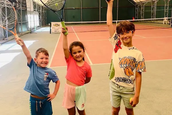Burhaniye Tenis Kulübü - Resim 6