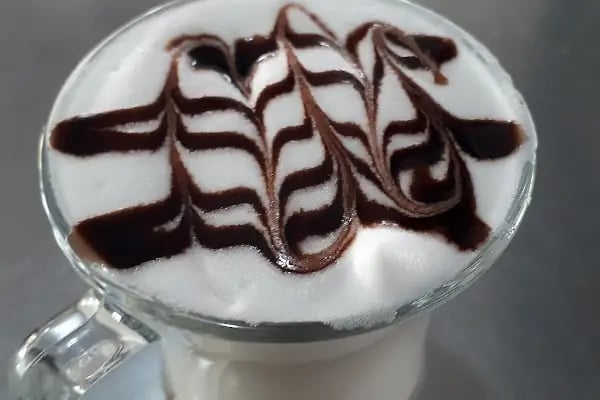 Havuzlu Park 2 Cafe - Resim 3
