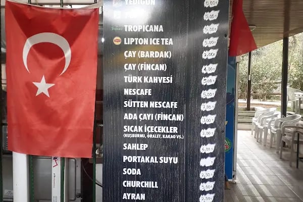 Havuzlu Park 2 Cafe - Resim 18
