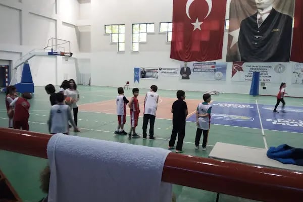 Dalaman Atatürk Spor Salonu - Resim 2