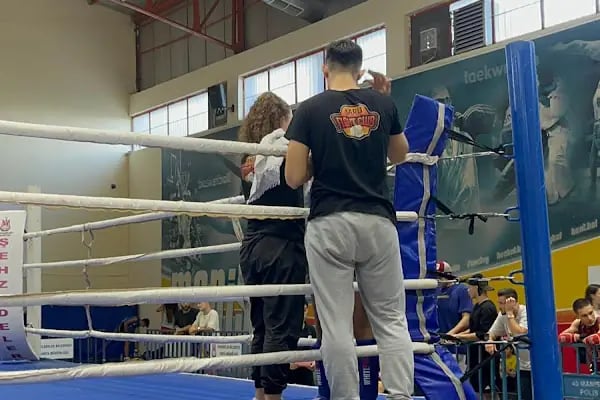 KARLI Fight Club - Kick Boks - Muaythai - Boks - Resim 18