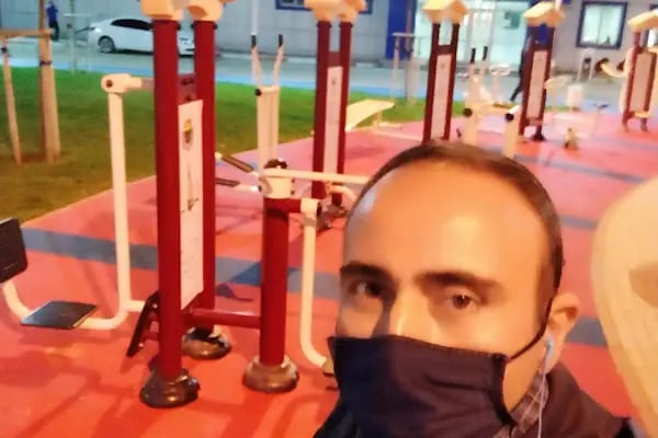 Yunus Emre Spor Kompleksi - Resim 16