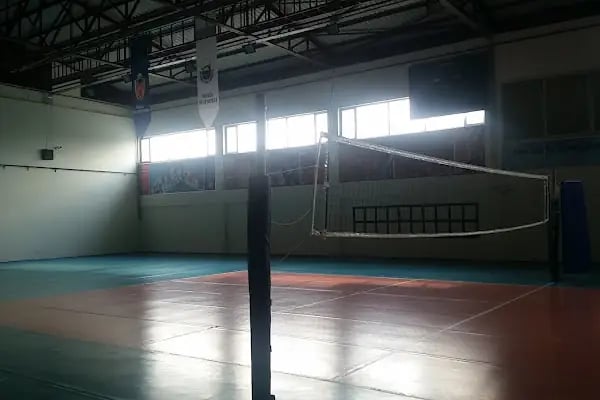 Yunus Emre Spor Kompleksi - Resim 9