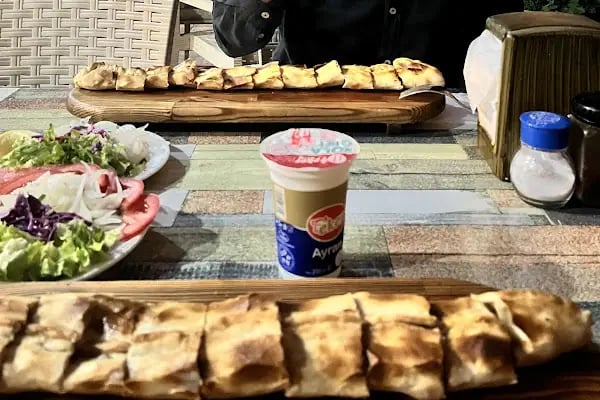 Altın koza restaurant Adnan ustanın yeri - Resim 2