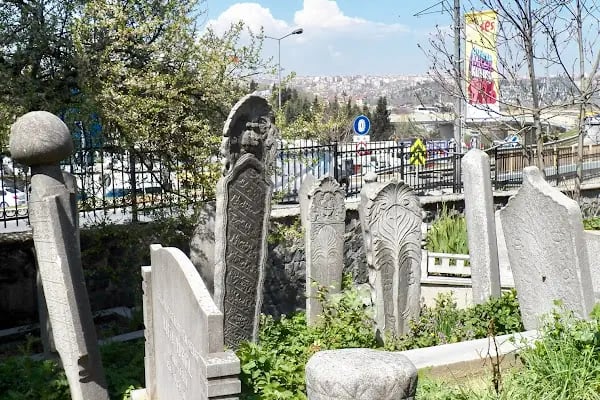 Sur Dibi Mezarlığı - Resim 19