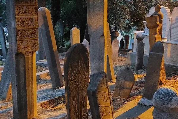Sur Dibi Mezarlığı - Resim 3