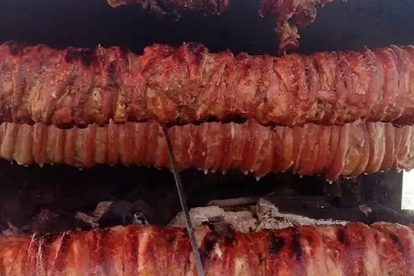 Kapalı Pazar Yeri aperatif tost köfte döner - Resim 4