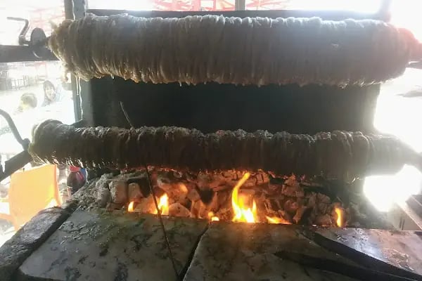 Kapalı Pazar Yeri aperatif tost köfte döner - Resim 5