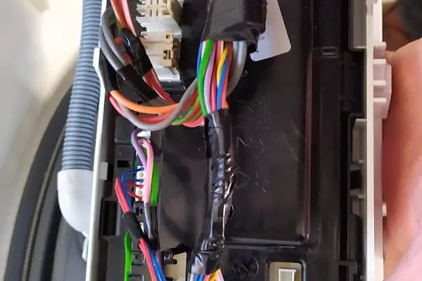 Makcom Bilgisayar &amp; Elektronik Bilişim Teknolojileri | Notebook Onarım Merkezi - Resim 1
