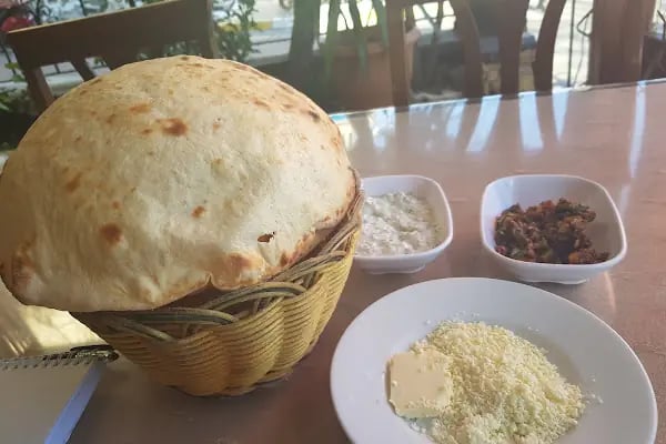 Bahçem Cafe &amp; Restaurant - Resim 7