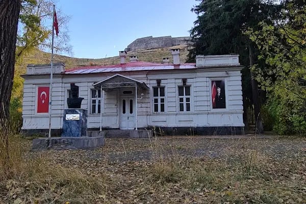 Kafkas Üniversitesi - Resim 6