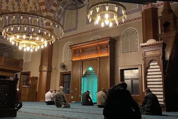 HÜSEYİN GAZİ ÜÇKIZLAR ASHABI SUFFA CAMİ - Resim 4