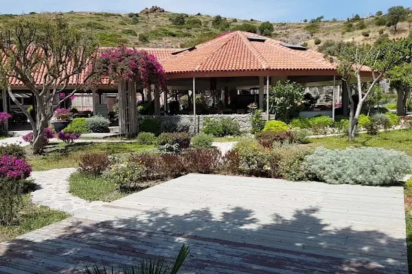 Xuma Village - Resim 9