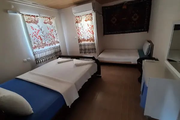 KARAÖZ PANSİYON - Apart Odalarımız Haftalık ve Aylık kiraya Verilir - Resim 2
