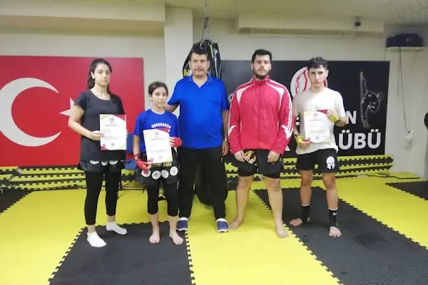 Akademik Adana Spor Klübü Body & Fitness - Resim 3