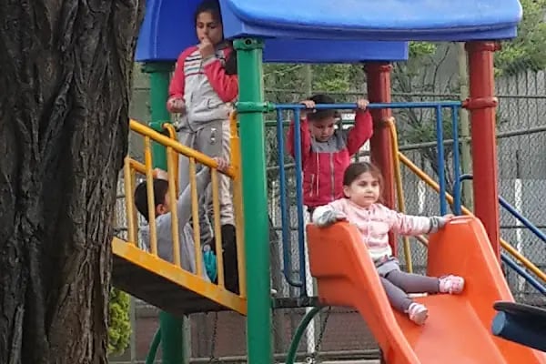 İlhan Koç Parkı - Resim 16