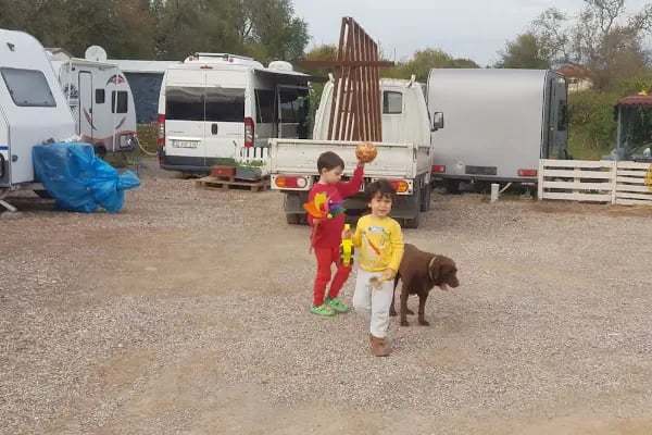 İZMİR AYAZ KARAVAN PARK - Resim 10