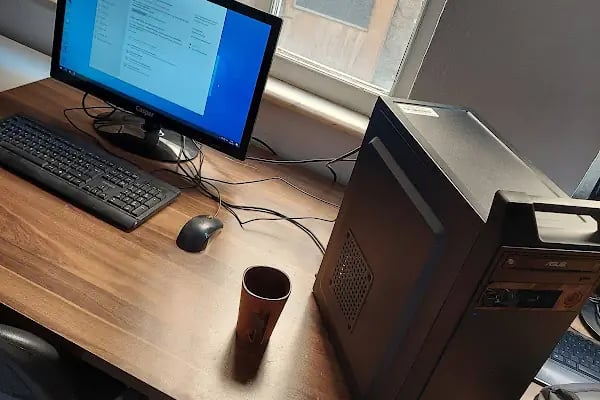 Yıldız Teknik Bilişim &amp; MacBook Notebook Onarım Merkezi - Resim 12