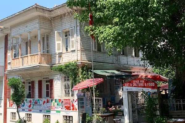 Fil Sanat Alan | İstanbul Büyükada - Resim 4
