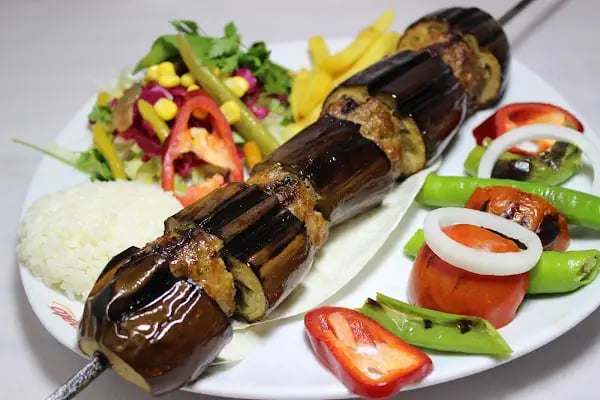 Madam Sofia Cafe &amp; Bar - Resim 5