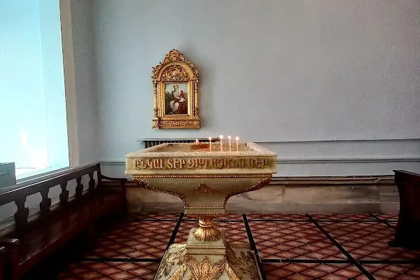 Üç Horan Kilisesi - Resim 8
