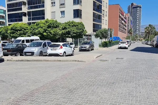 EGE Oto Kiralama/Rent A Car Lounge Ofis İzmir Şehirlerarası Otobüs terminali otogardan araç kiralama - Resim 2