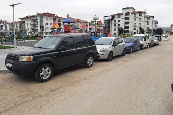 ÖZTÜRK GRUP GAYRİMENKUL OTOMOTİV - Resim 2
